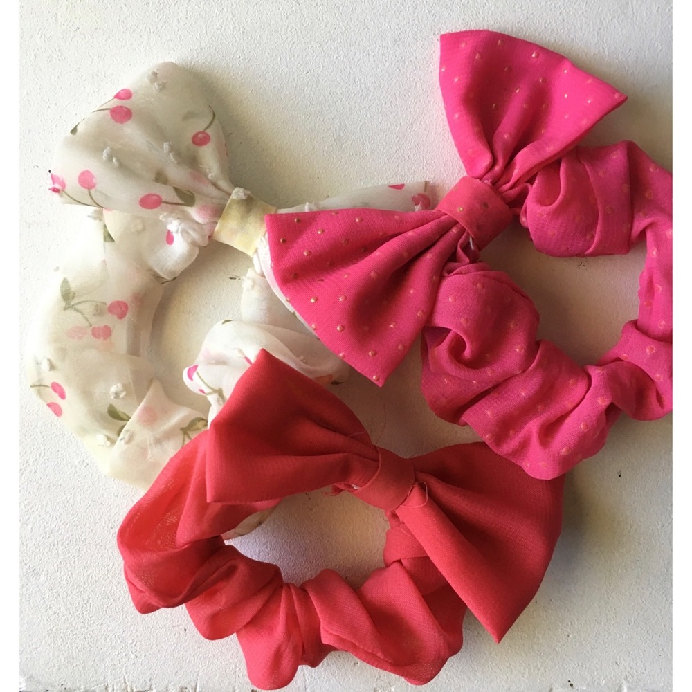 Pink Hair Bows/Ties